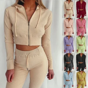Women’s Slim Fit Hooded Sports Suit